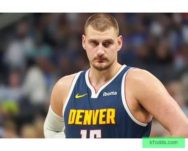 约基奇创历史新纪录 单场40分13助0失误 成NBA首位达成此数据的中锋